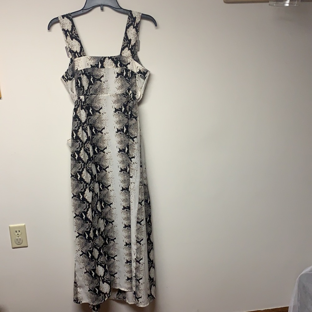 ASOS dress - Picture 2 of 6
